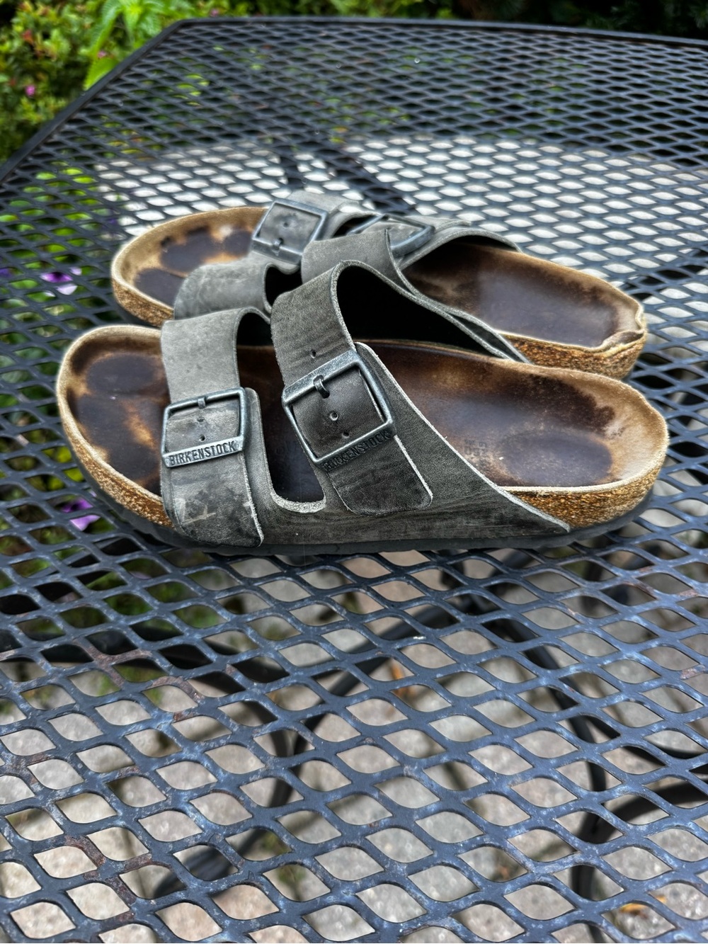 Birkenstock Arizona Two-Strap Sandals in Olive EU 39